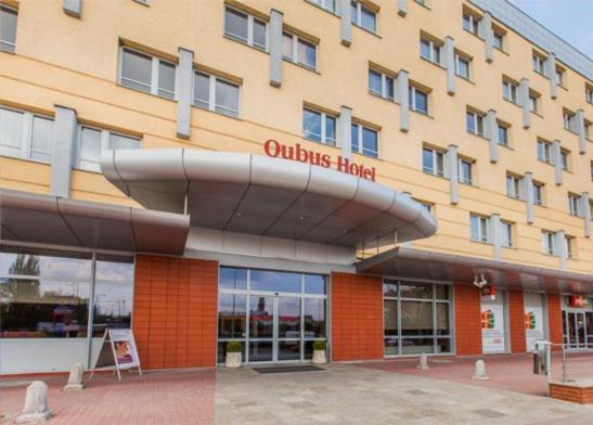 Qubus Hotel Glogow Exterior photo